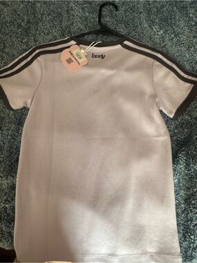 Short sleeve